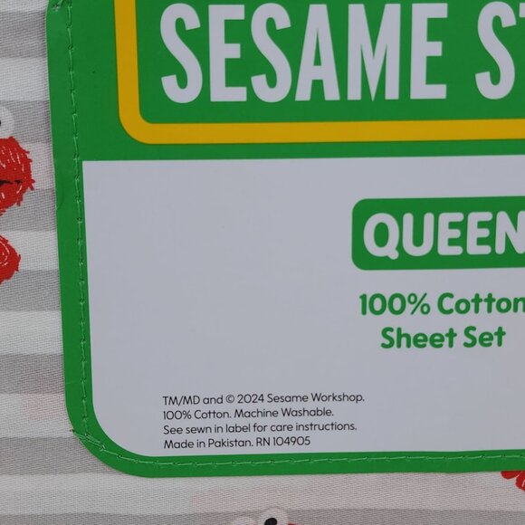 Sesame Street Queen 4-Piece 100% Cotton Sheet Set Elmo with Gray Stripes - Picture 5 of 7